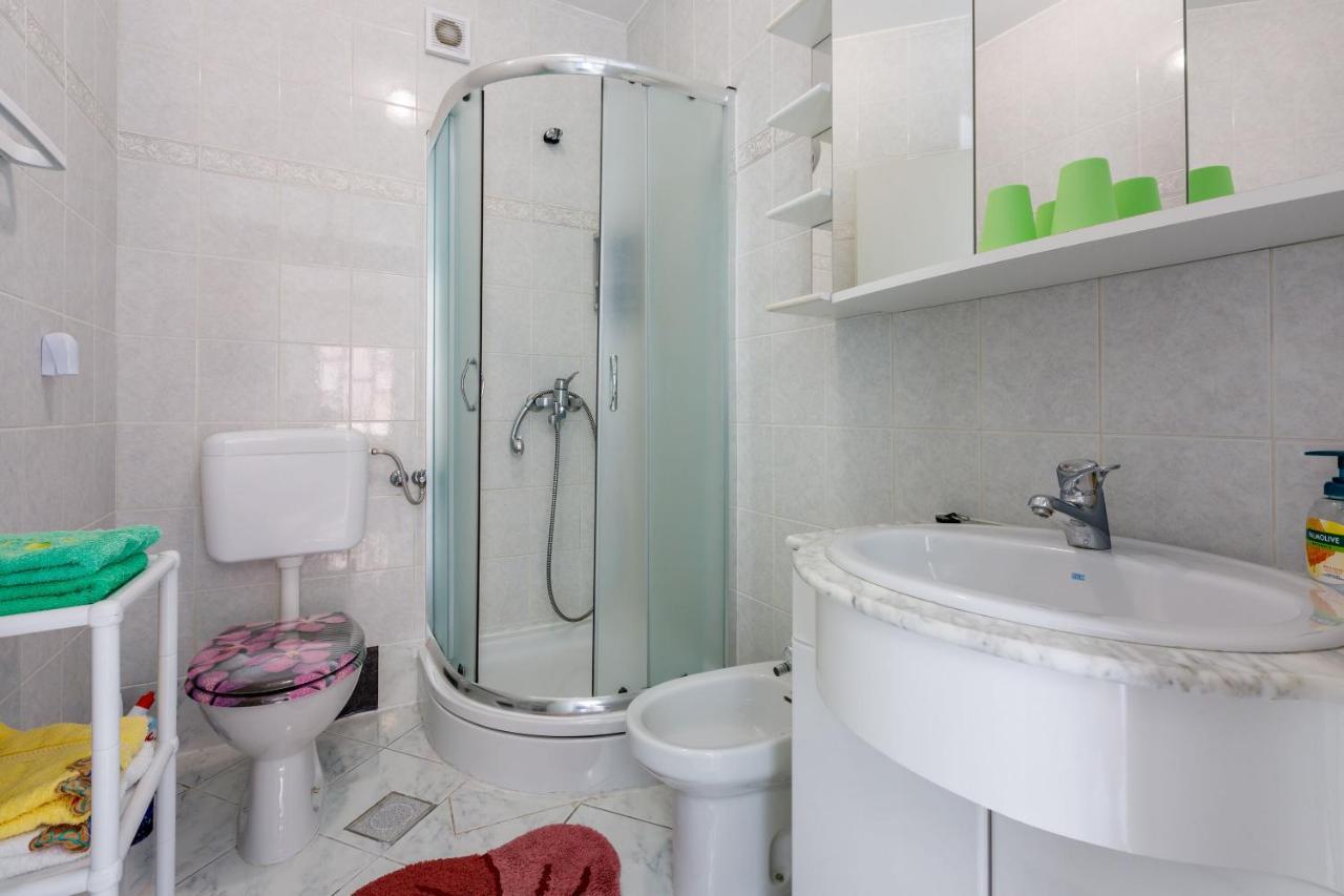 Apartments Budzyn Novi Vinodolski Buitenkant foto