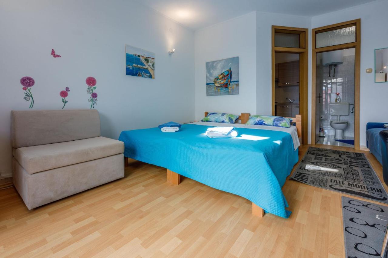 Apartments Budzyn Novi Vinodolski Buitenkant foto